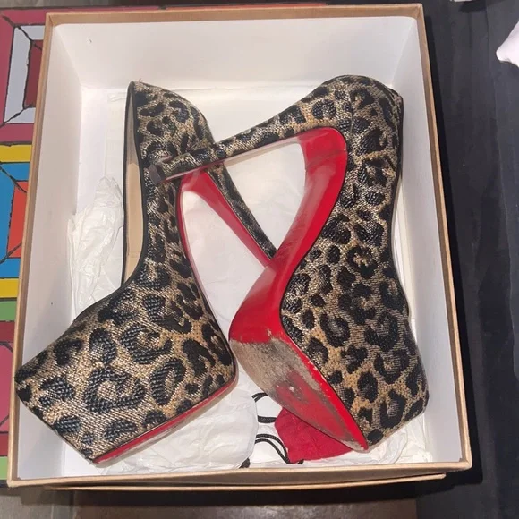 Daffodile 160 Jacquard Leopard/GG - Picture 8 of 14